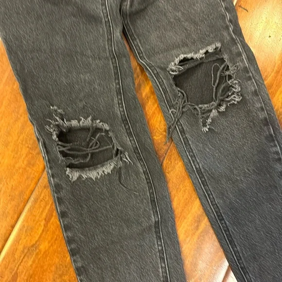 Great condition! Pac Sun women’s distressed jeans size 22.  Black. - Picture 2 of 9